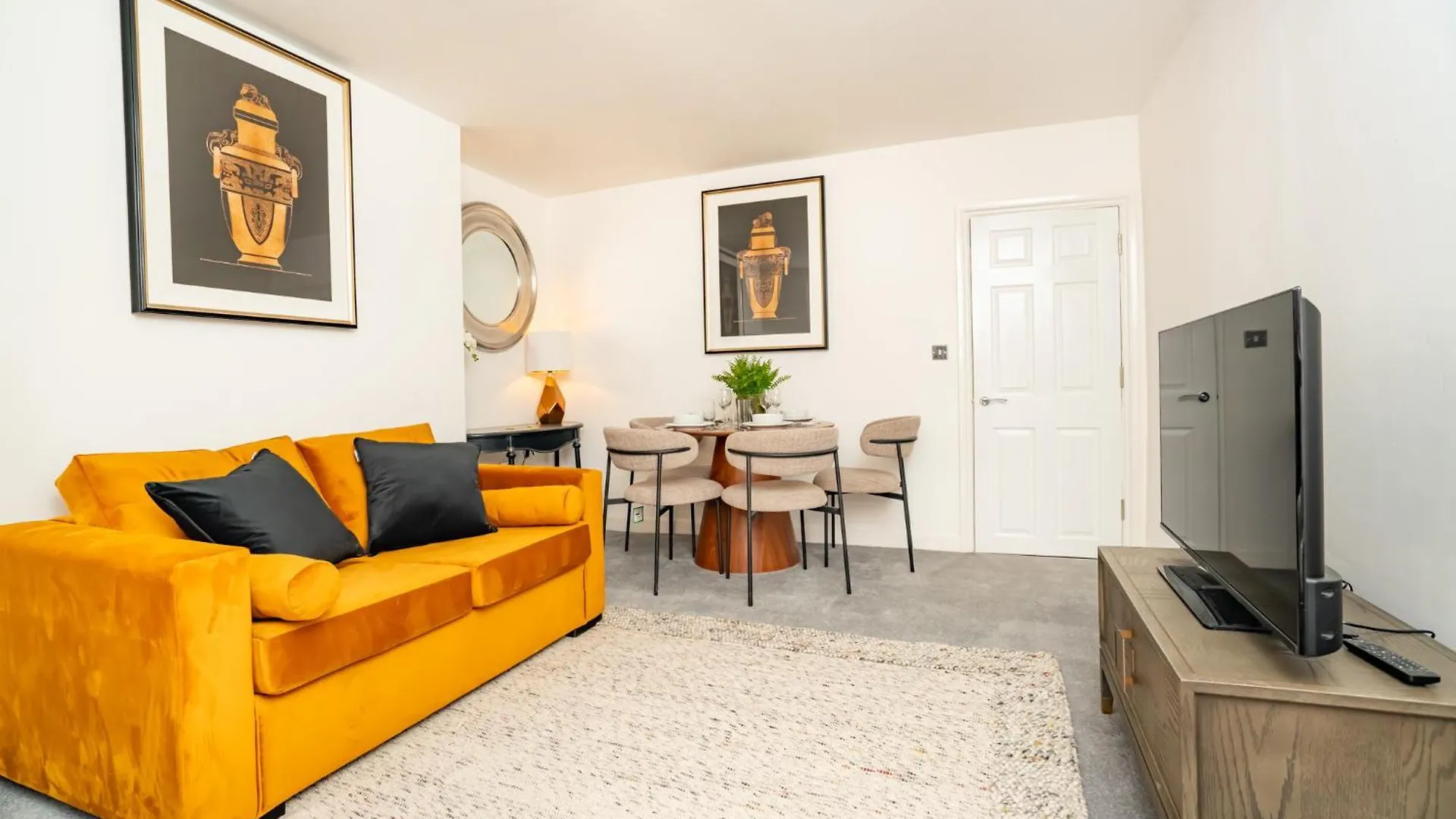 Apartment The Residence By Guestz Cheltenham