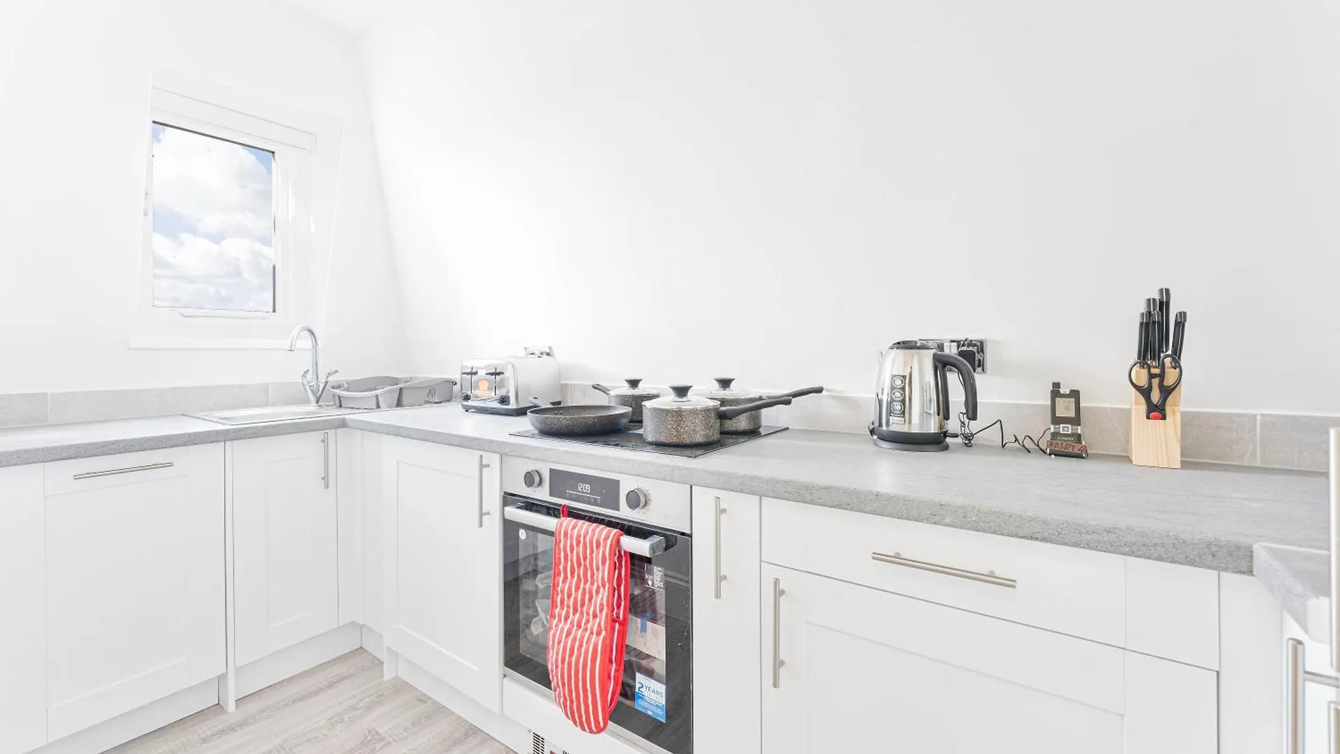 The Residence By Guestz Cheltenham 0*,  Reino Unido