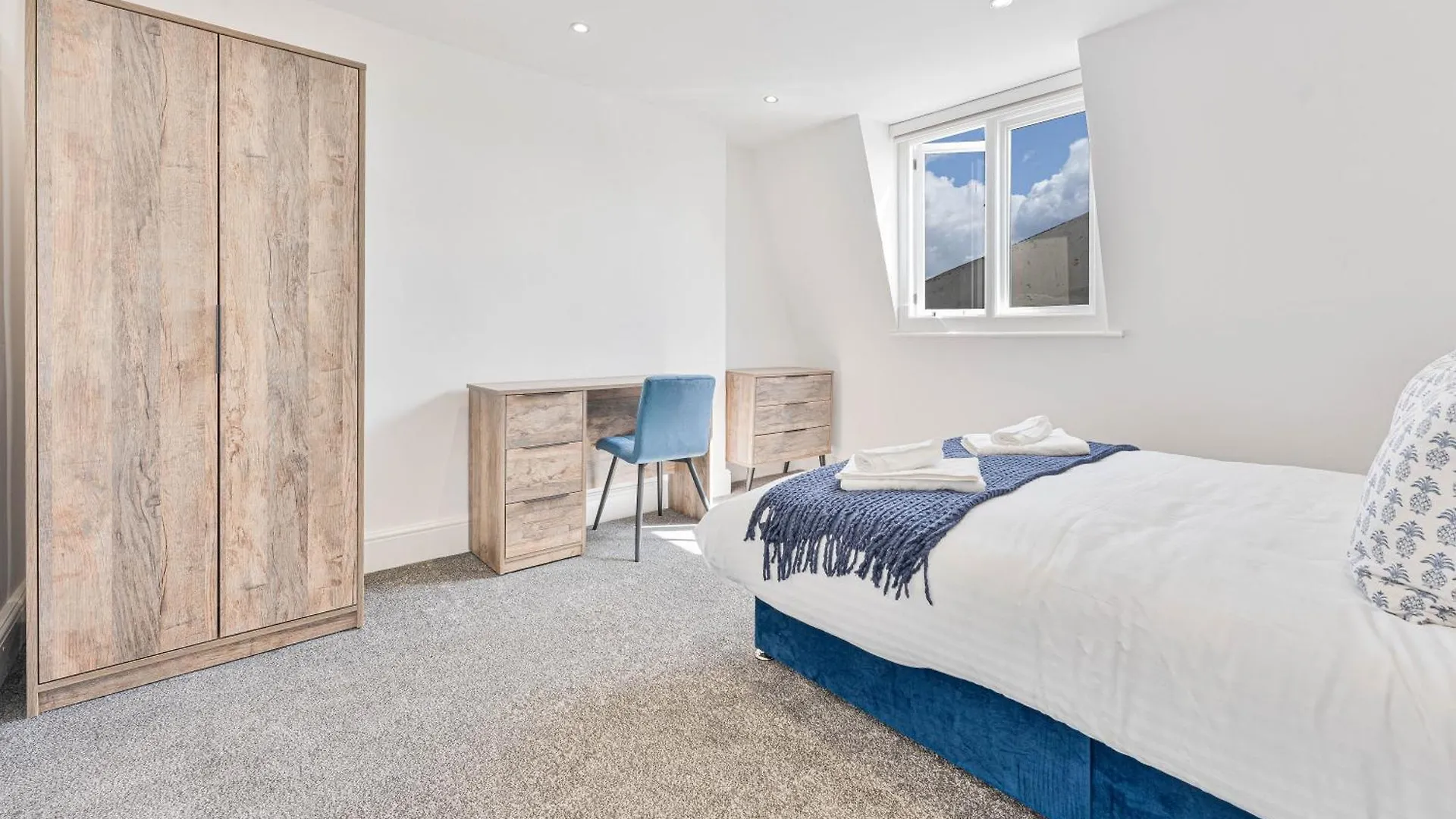The Residence By Guestz Cheltenham