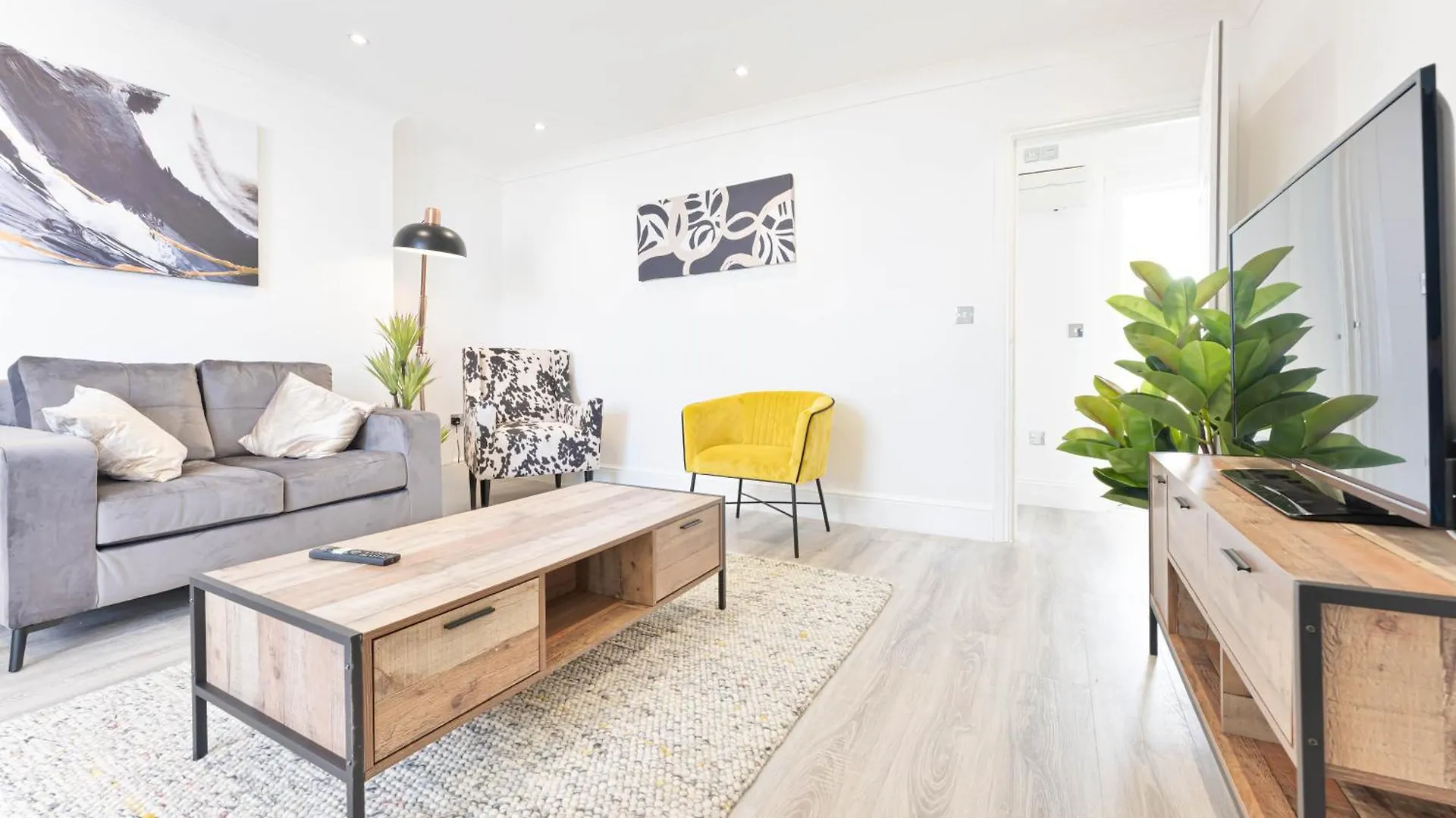 Apartment The Residence By Guestz Cheltenham